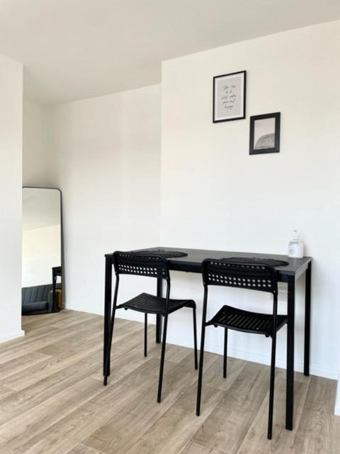 Central, Bright & Spacious Apartment - Parking Included Bournemouth Eksteriør bilde