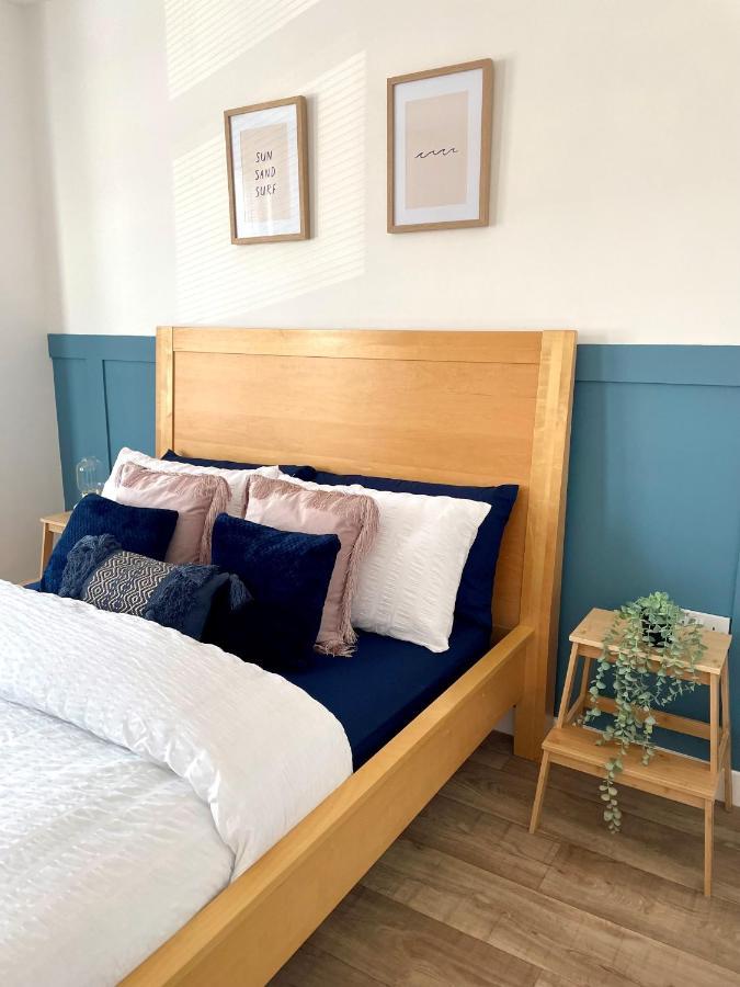 Central, Bright & Spacious Apartment - Parking Included Bournemouth Eksteriør bilde